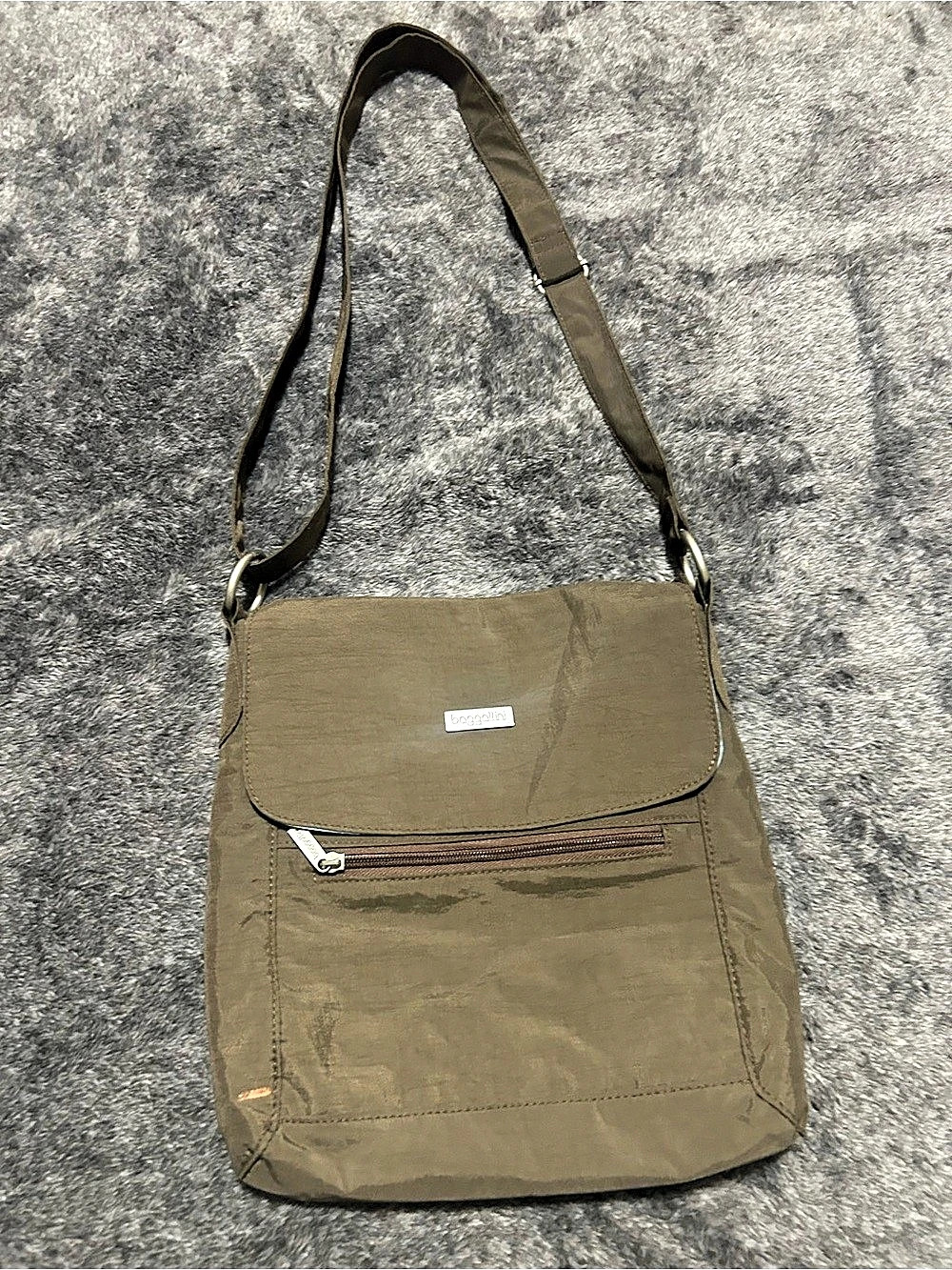baggallini Dublin Crossbody Bag Brown